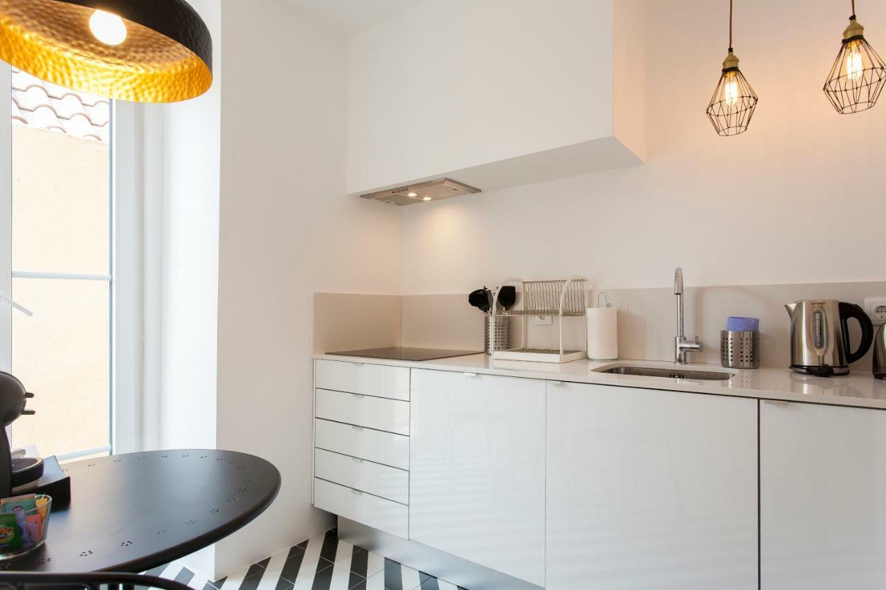 Principe Real Beautiful 3 Bedroom Flat Lissabon
