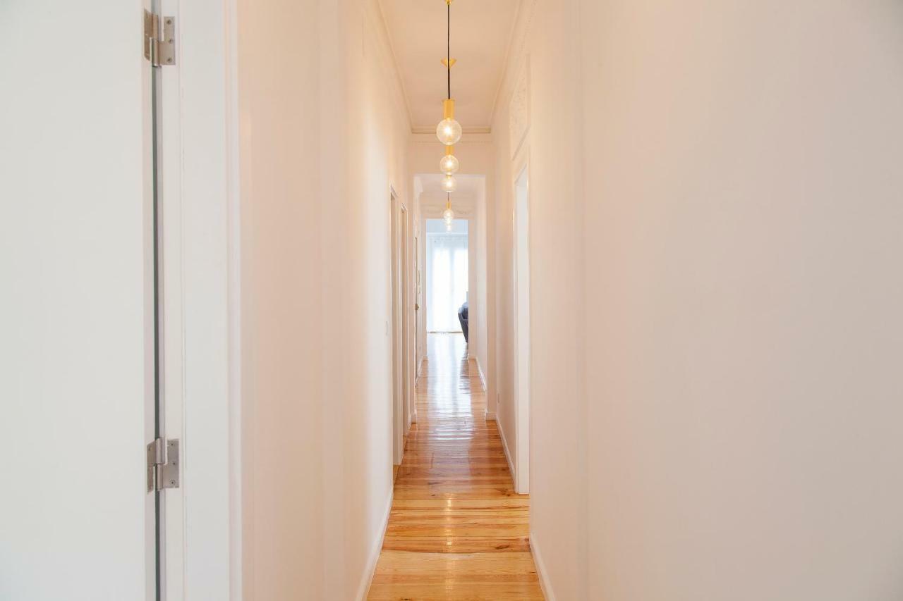 Principe Real Beautiful 3 Bedroom Flat * Lissabon